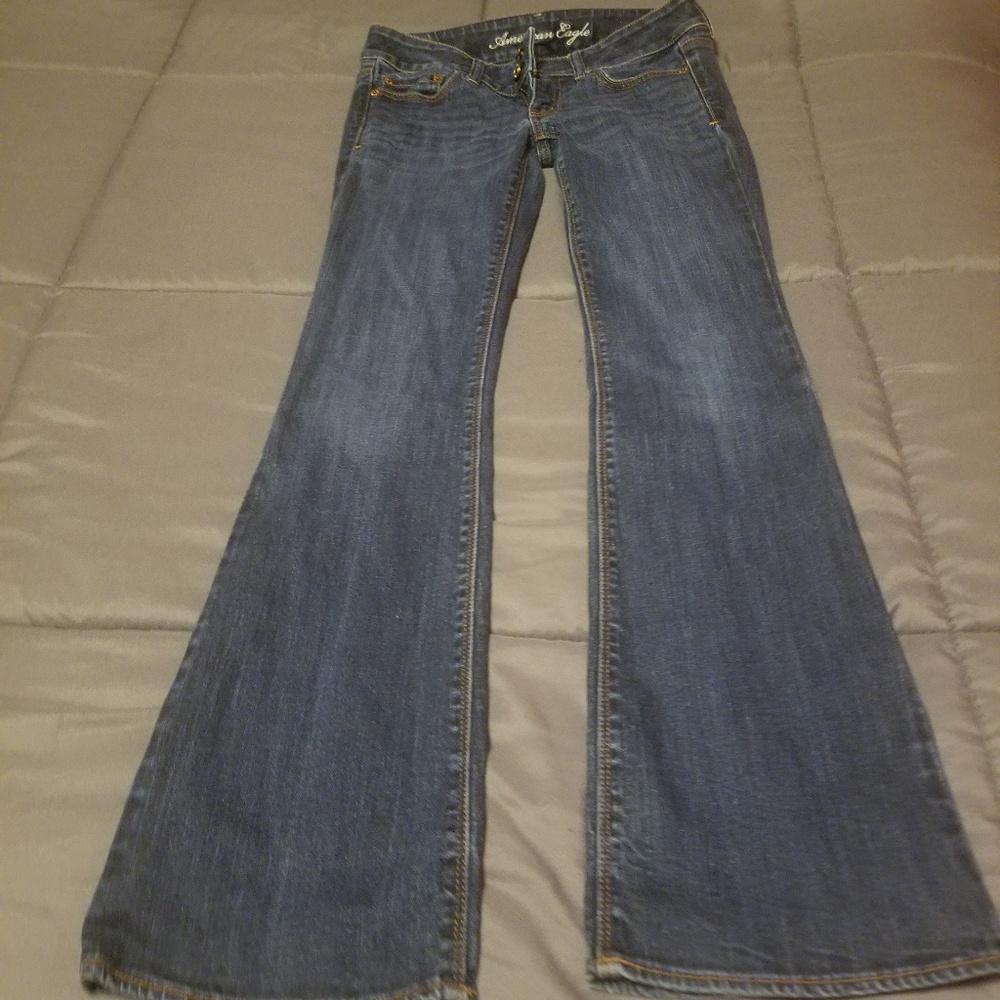 American eagle artist stretch Jean's